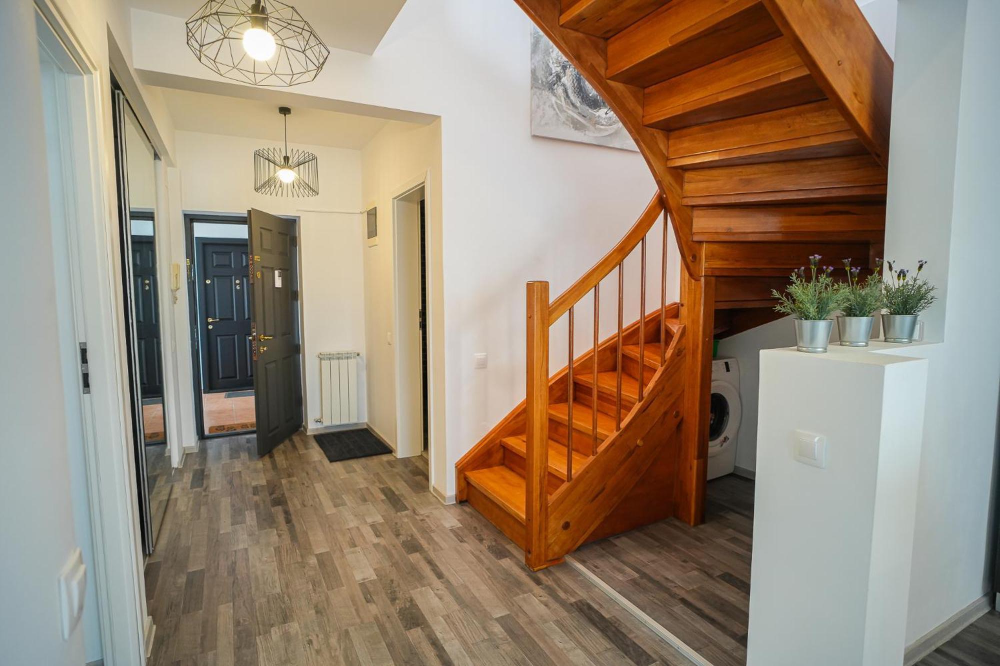 Penthouse With Huge Rooftop Terrace & City View Bucureşti Exterior foto