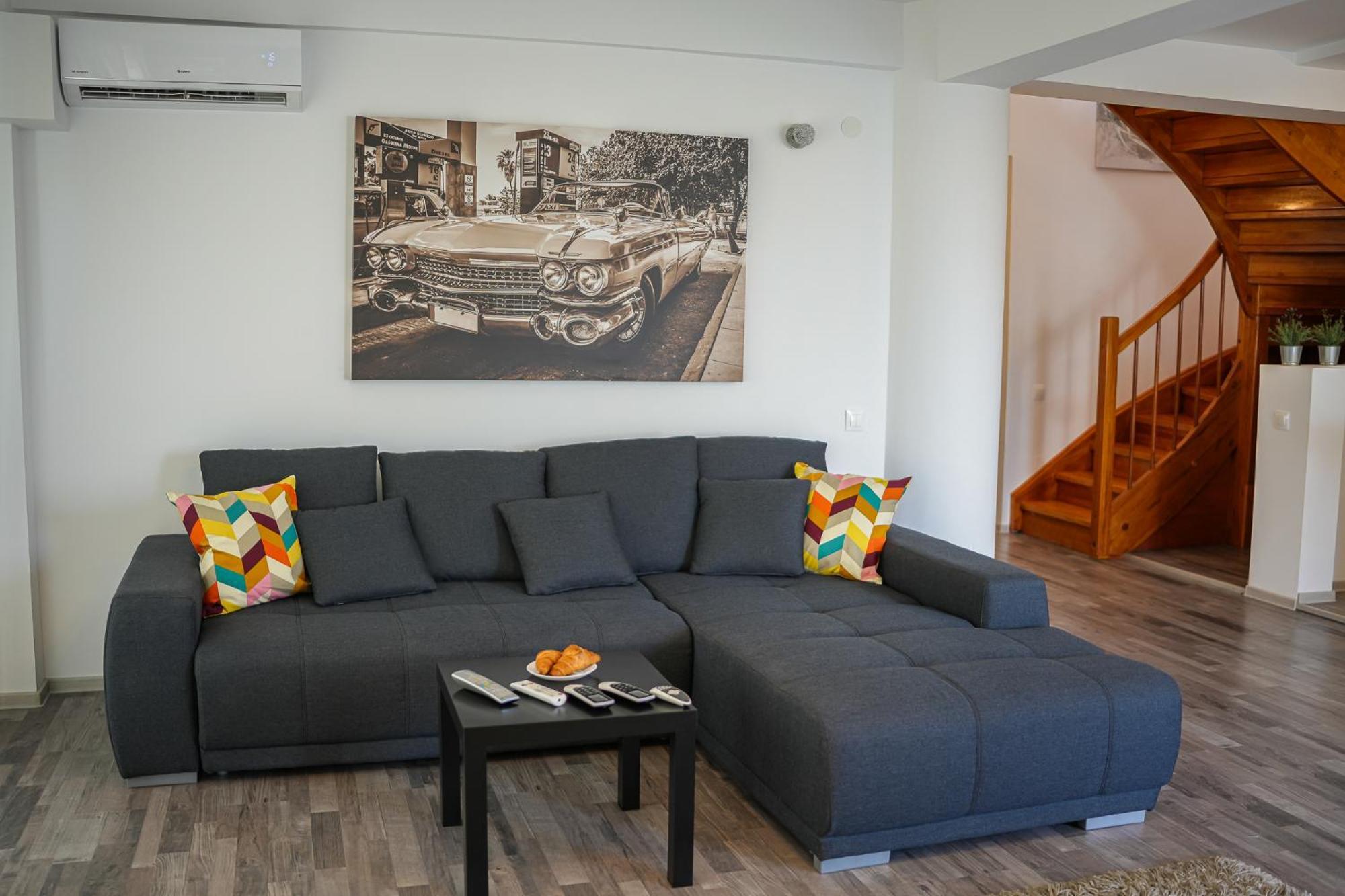 Penthouse With Huge Rooftop Terrace & City View Bucureşti Exterior foto