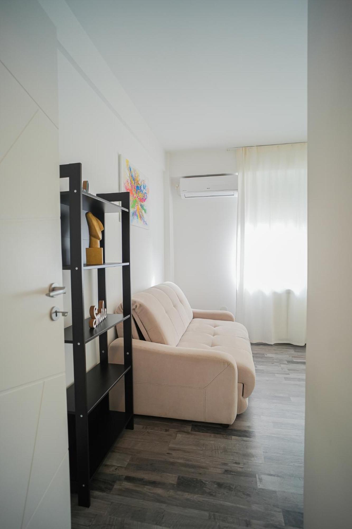 Penthouse With Huge Rooftop Terrace & City View Bucureşti Exterior foto